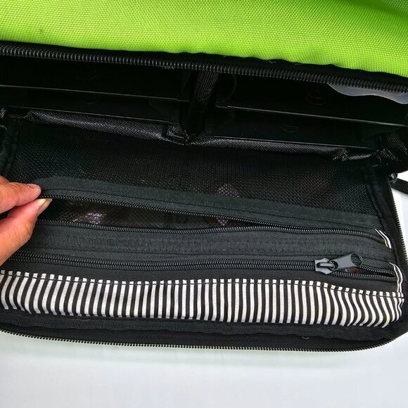 6 Pack Fitness Prodigy Camille Meal Management Tote Lime Green/Black - Picture 9 of 16